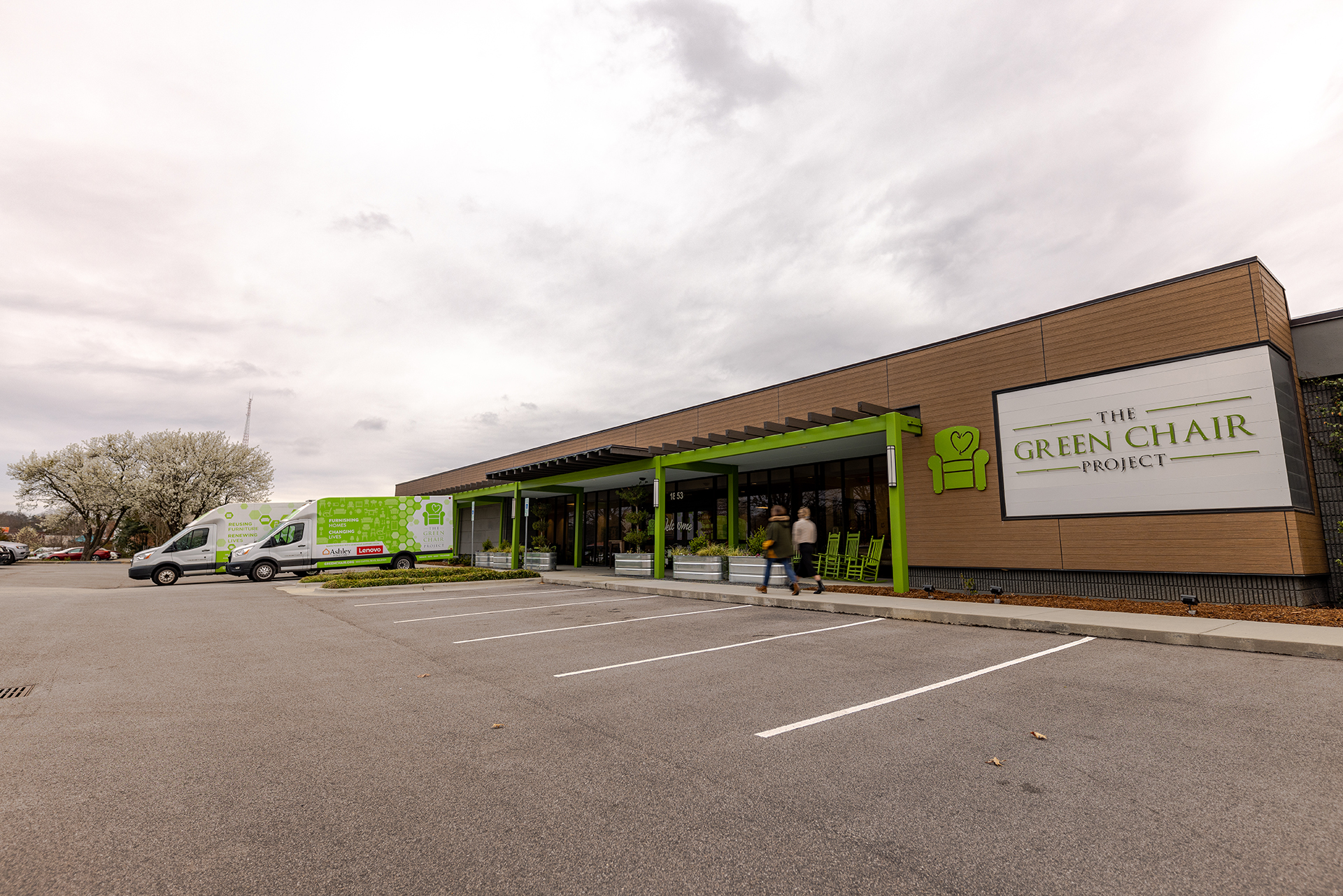 IWCE 2026 Partners with The Green Chair Project to Furnish Hope for Raleigh Families